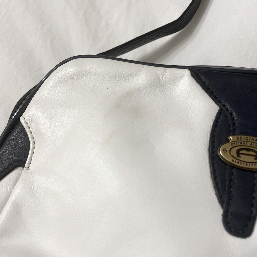 Etienne Aigner Leather Handbag - white with navy trim - Crossbody Bag - Picture 7 of 16